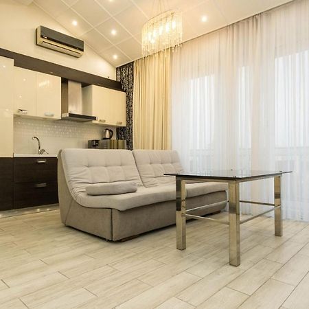 شقة Penthouse On Strada Ismail 58/1 تشيسيناو المظهر الخارجي الصورة