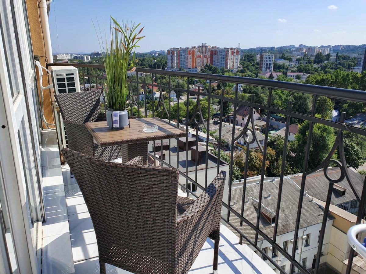 شقة Penthouse On Strada Ismail 58/1 تشيسيناو المظهر الخارجي الصورة